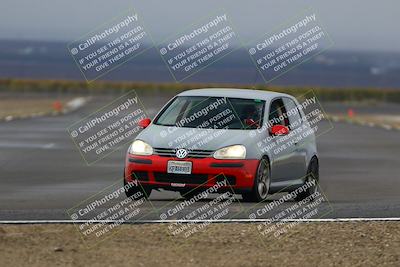 media/Nov-16-2025-CalClub SCCA (Sun) [[2975c16dfc]]/Group 1/Turn 1/